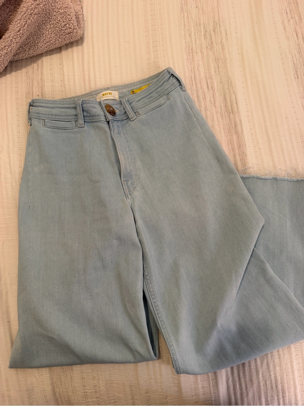 Maeve Light Blue Wide-Leg Women’s Jeans - Picture 2 of 5
